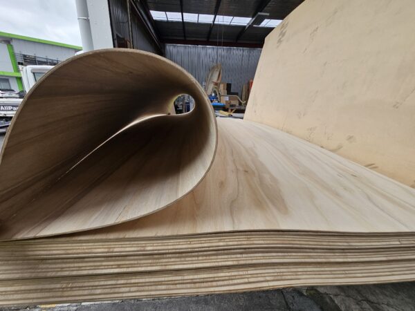 Bendy Ply LG - Image 3